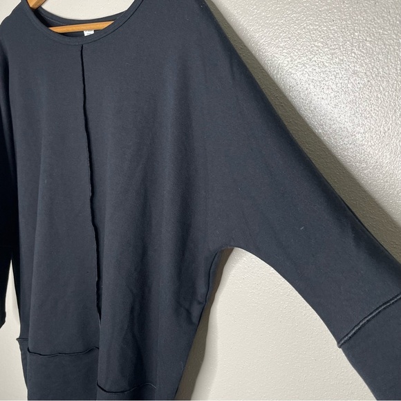 SPANX | Perfect Length Black Crewneck Sweatshirt, Medium - Picture 4 of 9